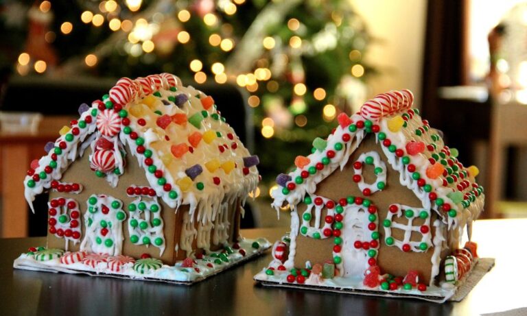 DIY Christmas Houses: Ideas to Try This Holiday Season